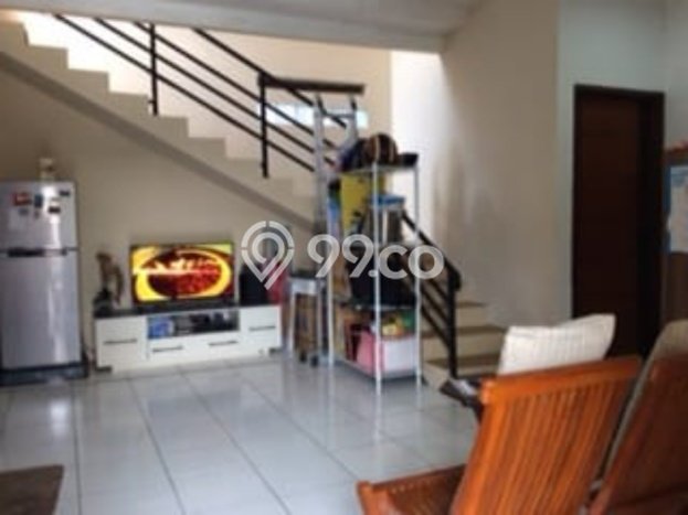 Dijual Murah Rumah dengan 3 Kamar Tidur dan 2 Kamar Mandi di Kawasan Kopo, Bandung Dijual Murah Rumah dengan 3 Kamar Tidur dan 2 Kamar Mandi di Kawasan Kopo, Bandung