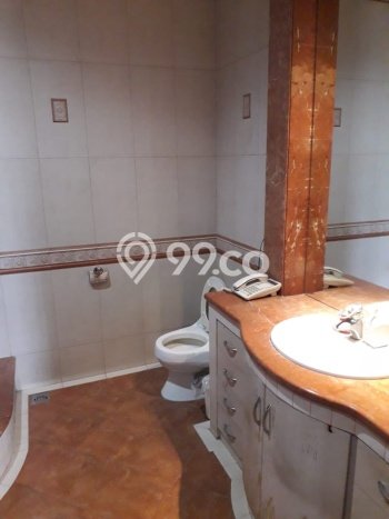 Rumah Elit LB 400m2 Siap Huni Desain Elegan di Permata Buana, Jakarta Barat Rumah Elit LB 400m2 Siap Huni Desain Elegan di Permata Buana, Jakarta Barat