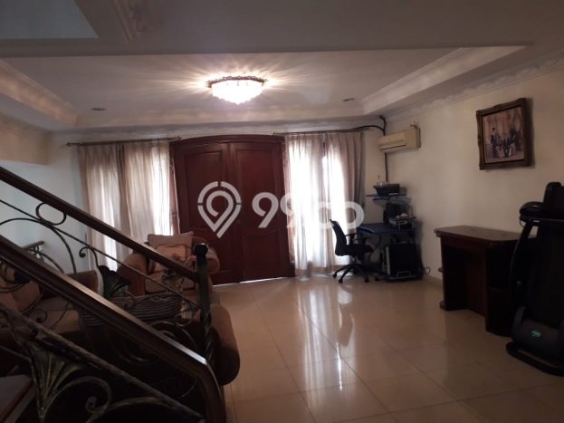 Rumah Elit LB 400m2 Siap Huni Desain Elegan di Permata Buana, Jakarta Barat Rumah Elit LB 400m2 Siap Huni Desain Elegan di Permata Buana, Jakarta Barat