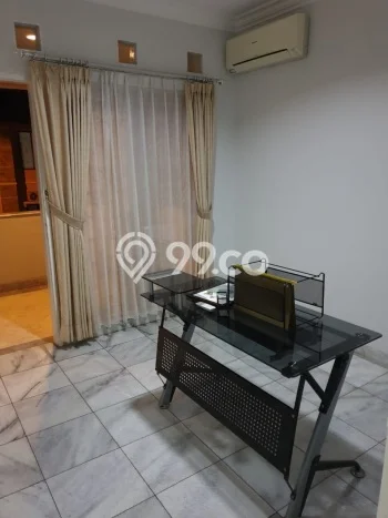 Jarang Ada! Rumah Sewa 3 Kamar Bagus Siap Huni BSD Taman Giri Loka Jarang Ada! Rumah Sewa 3 Kamar Bagus Siap Huni BSD Taman Giri Loka