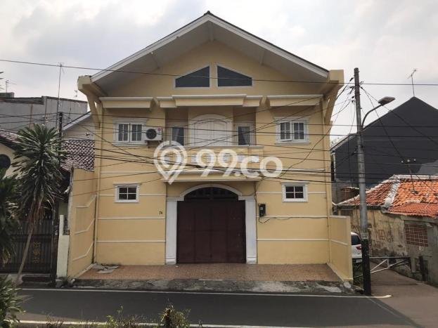 Dijual Hunian Mewah dengan Fasilitas Sekitar Komplit di Tebet, Jakarta Selatan Dijual Hunian Mewah dengan Fasilitas Sekitar Komplit di Tebet, Jakarta Selatan