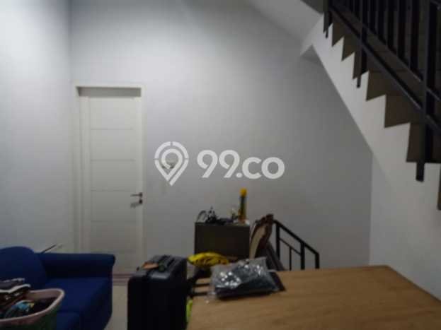 Dijual Rumah Luas Elegan Dengan View Cantik di Green Ville, Jakarta Barat Dijual Rumah Luas Elegan Dengan View Cantik di Green Ville, Jakarta Barat