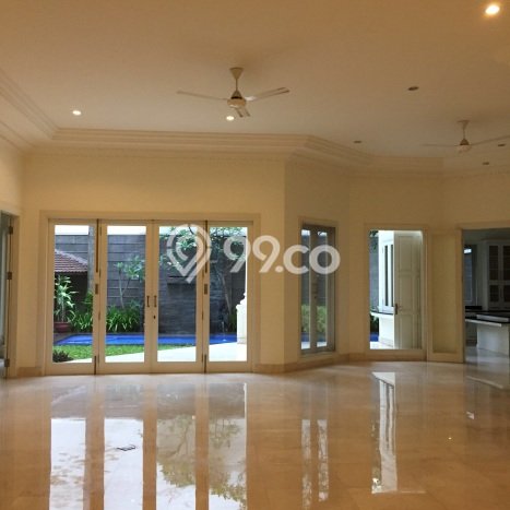 Rumah Mewah LB 600m2 Siap Pakai Desain Elegan di Pondok Indah, Jakarta Selatan Rumah Mewah LB 600m2 Siap Pakai Desain Elegan di Pondok Indah, Jakarta Selatan