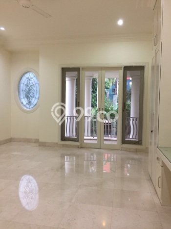 Rumah Mewah LB 600m2 Siap Pakai Desain Elegan di Pondok Indah, Jakarta Selatan Rumah Mewah LB 600m2 Siap Pakai Desain Elegan di Pondok Indah, Jakarta Selatan
