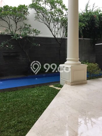 Rumah Mewah LB 600m2 Siap Pakai Desain Elegan di Pondok Indah, Jakarta Selatan Rumah Mewah LB 600m2 Siap Pakai Desain Elegan di Pondok Indah, Jakarta Selatan