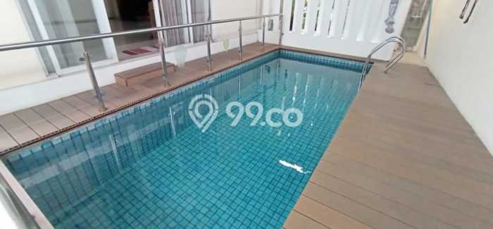 Rumah Elit Modern Siap Huni di Pejaten Jakarta Selatan Rumah Elit Modern Siap Huni di Pejaten Jakarta Selatan