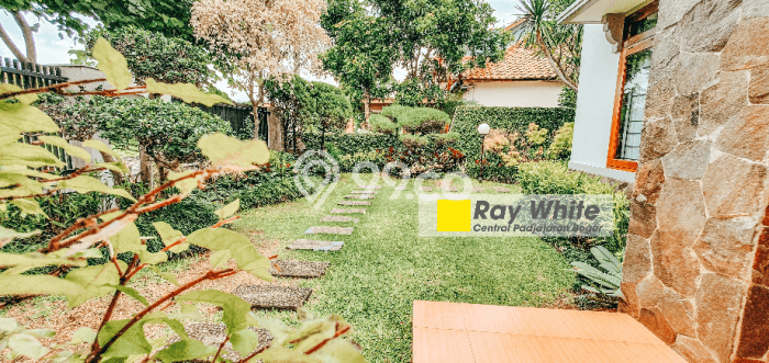 Rumah Elit LB 200m2 Siap Pakai Desain Elegan di Cilendek, Bogor Rumah Elit LB 200m2 Siap Pakai Desain Elegan di Cilendek, Bogor