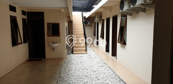 Rumah Elit LB 500m2 Siap Pakai Desain Elegan di Pulo Asem, Jakarta Timur Rumah Elit LB 500m2 Siap Pakai Desain Elegan di Pulo Asem, Jakarta Timur