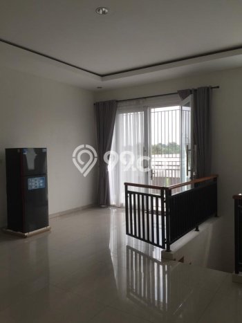Hunian Eksklusif Dijual LT 314m2 di Kembangan, Jakarta Barat Hunian Eksklusif Dijual LT 314m2 di Kembangan, Jakarta Barat