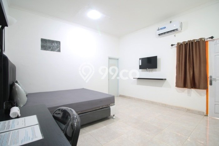 Rumah Menguntungkan di Rajabasa, Dekat Kawasan Komersial, Bandar Lampung - 106 Kamar Tidur Rumah Menguntungkan di Rajabasa, Dekat Kawasan Komersial, Bandar Lampung - 106 Kamar Tidur