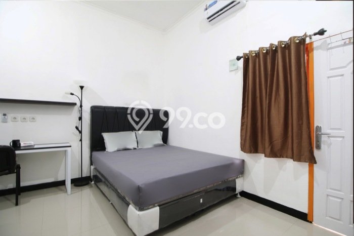 Rumah Menguntungkan di Rajabasa, Dekat Kawasan Komersial, Bandar Lampung - 106 Kamar Tidur Rumah Menguntungkan di Rajabasa, Dekat Kawasan Komersial, Bandar Lampung - 106 Kamar Tidur