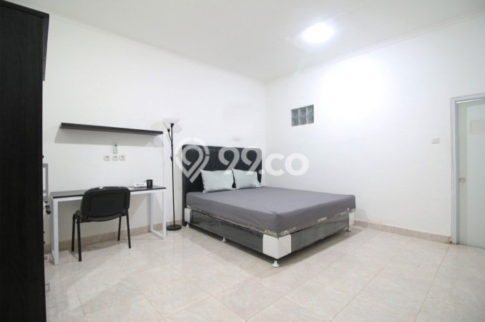 Rumah Menguntungkan di Rajabasa, Dekat Kawasan Komersial, Bandar Lampung - 106 Kamar Tidur Rumah Menguntungkan di Rajabasa, Dekat Kawasan Komersial, Bandar Lampung - 106 Kamar Tidur