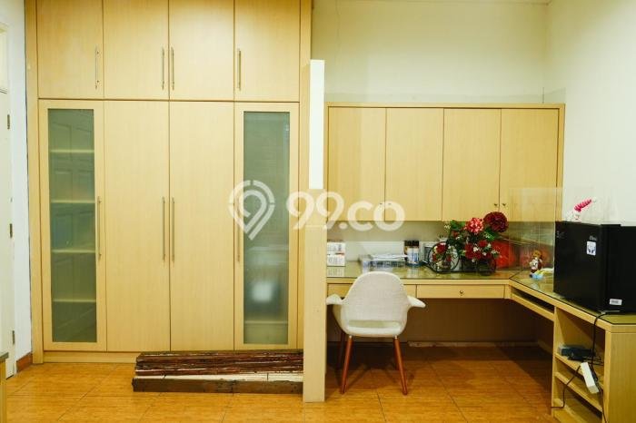 Rumah luas di Jl. Cemara Cipete Selatan, Cilandak Jakarta Selatan Rumah luas di Jl. Cemara Cipete Selatan, Cilandak Jakarta Selatan