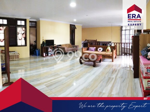 Rumah 19 KT 19 KM Luas Tanah 640m², LB 500m² di Lebak Bulus, Jakarta Selatan Rumah 19 KT 19 KM Luas Tanah 640m², LB 500m² di Lebak Bulus, Jakarta Selatan