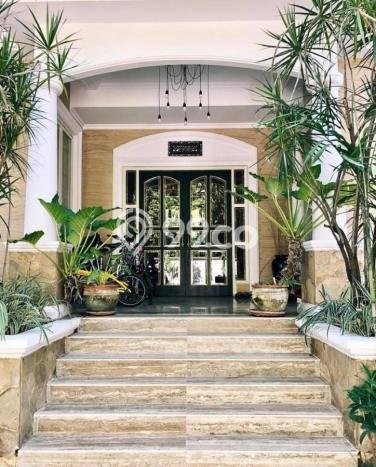 Rumah bagus di area Elit Jl. Martimbang, Kebayoran Baru, Jakarta Selatan Rumah bagus di area Elit Jl. Martimbang, Kebayoran Baru, Jakarta Selatan