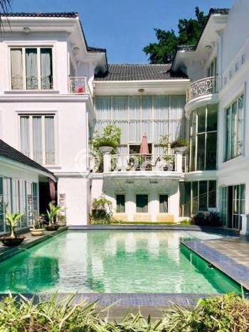 Rumah bagus di area Elit Jl. Martimbang, Kebayoran Baru, Jakarta Selatan Rumah bagus di area Elit Jl. Martimbang, Kebayoran Baru, Jakarta Selatan