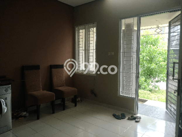 Dijual Hunian Rumah Terawat 2 KT di BSD, Tangerang Dijual Hunian Rumah Terawat 2 KT di BSD, Tangerang
