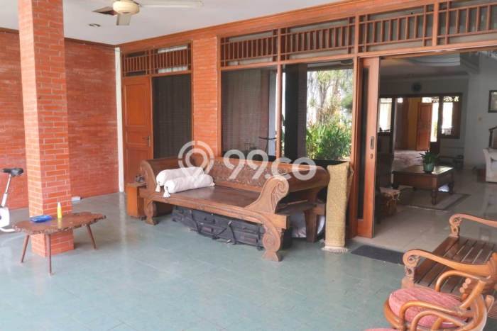 Rumah Mewah LB 550m2 Siap Huni Desain Elegan di Cipete, Jakarta Selatan Rumah Mewah LB 550m2 Siap Huni Desain Elegan di Cipete, Jakarta Selatan