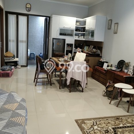 Rumah Strategis Minimalis Lb 140m2 di Ciputat Timur, Tangerang Selatan Rumah Strategis Minimalis Lb 140m2 di Ciputat Timur, Tangerang Selatan