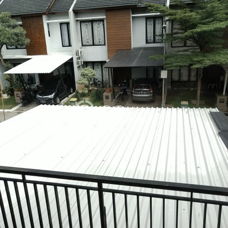 Rumah Strategis Minimalis Lb 140m2 di Ciputat Timur, Tangerang Selatan Rumah Strategis Minimalis Lb 140m2 di Ciputat Timur, Tangerang Selatan