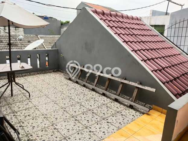 Jual Rumah Favorit Siap Huni LB 220m2 di Pamulang, Tangerang Selatan Jual Rumah Favorit Siap Huni LB 220m2 di Pamulang, Tangerang Selatan