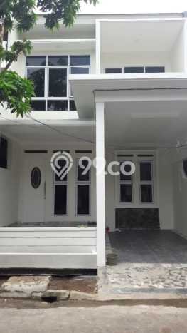 For Sale Hunian Rumah Nyaman 3 Kamar di BSD, Tangerang For Sale Hunian Rumah Nyaman 3 Kamar di BSD, Tangerang