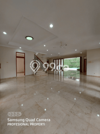 Ready to Use! Premium House LT 710m2 Desain Modern di Kemang Ready to Use! Premium House LT 710m2 Desain Modern di Kemang