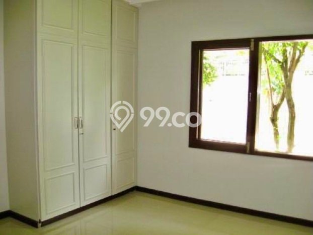 Rumah kawasan Kemang, Akses ke Fasilitas, 4 KT Rumah kawasan Kemang, Akses ke Fasilitas, 4 KT