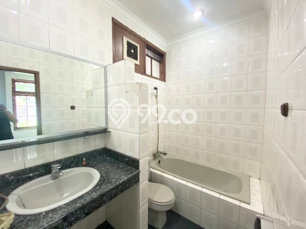 Dijual Rumah Premium dengan Fasilitas Sekitar Komplit di Lengkong, Bandung Dijual Rumah Premium dengan Fasilitas Sekitar Komplit di Lengkong, Bandung