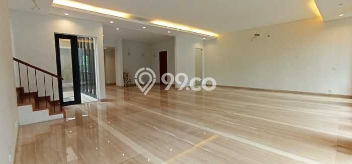 Rumah Elit Modern Tanpa Renovasi di Pondok Indah Jakarta Selatan Rumah Elit Modern Tanpa Renovasi di Pondok Indah Jakarta Selatan