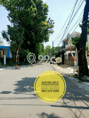 Rumah Nyaman 4 KT LT 273m² di Kebayoran Baru, Jakarta Selatan Rumah Nyaman 4 KT LT 273m² di Kebayoran Baru, Jakarta Selatan