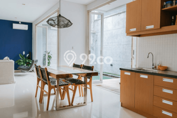 Rumah Luxury Modern Tanpa Renovasi di Seminyak Badung Rumah Luxury Modern Tanpa Renovasi di Seminyak Badung
