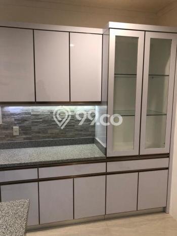 Rumah Mewah LB 550m2 Siap Pakai Desain Elegan di Pejaten, Jakarta Selatan Rumah Mewah LB 550m2 Siap Pakai Desain Elegan di Pejaten, Jakarta Selatan