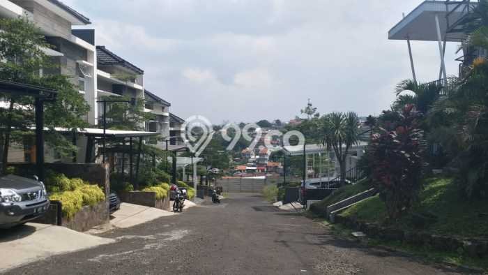 Dijual Hunian Rumah Terawat 3 KT di Awiligar, Bandung Dijual Hunian Rumah Terawat 3 KT di Awiligar, Bandung