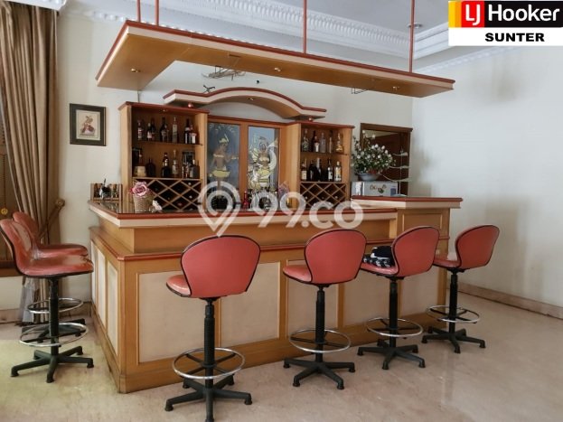 Rumah Mewah LB 690m2 Siap Pakai Desain Elegan di Sunter, Jakarta Utara Rumah Mewah LB 690m2 Siap Pakai Desain Elegan di Sunter, Jakarta Utara