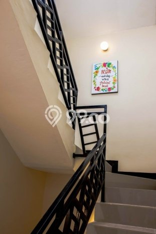Hunian Mewah Siap Huni LT 120m2 di Karawaci, Tangerang Hunian Mewah Siap Huni LT 120m2 di Karawaci, Tangerang