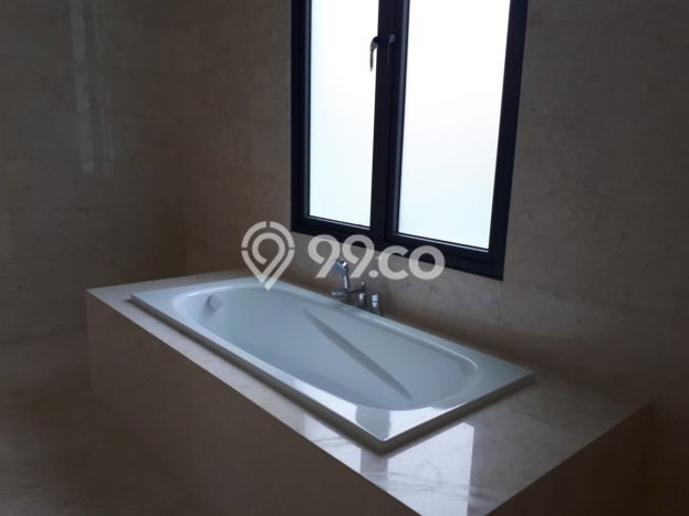 Dijual Rumah Mewah Megah Dengan View Eksklusif di Kemang, Jakarta Selatan Dijual Rumah Mewah Megah Dengan View Eksklusif di Kemang, Jakarta Selatan