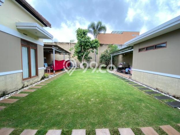 Hunian Mewah LB 220m2 Siap Pakai Desain Elegan di Kota Baru Parahyangan, Bandung Hunian Mewah LB 220m2 Siap Pakai Desain Elegan di Kota Baru Parahyangan, Bandung