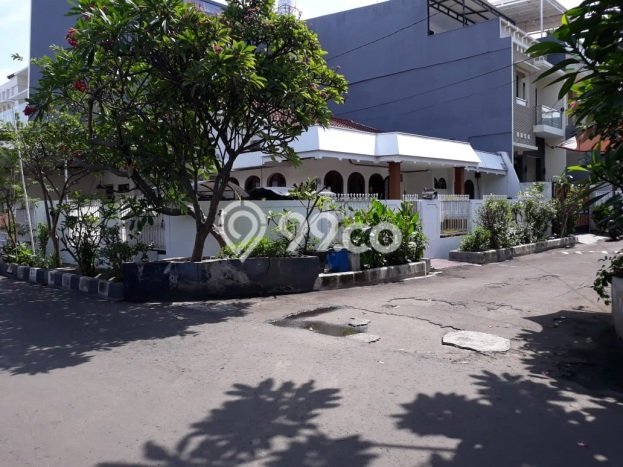 Siap Huni Rumah Mewah 3 Kamar di Kelapa Gading Dekat ke Mana Pun Siap Huni Rumah Mewah 3 Kamar di Kelapa Gading Dekat ke Mana Pun