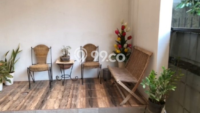 For Sale Rumah 4 Kamar Lokasi Strategis Nyaman dan Strategis di Kembangan For Sale Rumah 4 Kamar Lokasi Strategis Nyaman dan Strategis di Kembangan