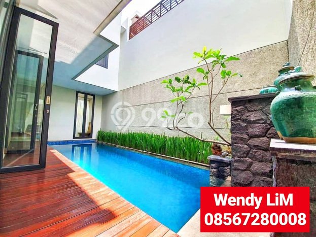 For Sale! Luxury House LT 190m2 Desain Elegan di Cipete For Sale! Luxury House LT 190m2 Desain Elegan di Cipete