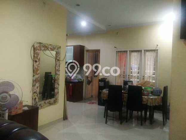 For Sale Rumah 5 Kamar Lokasi Ideal Nyaman dan Strategis di Jagakarsa For Sale Rumah 5 Kamar Lokasi Ideal Nyaman dan Strategis di Jagakarsa