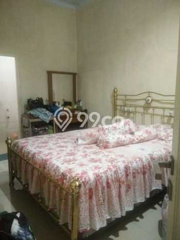 For Sale Rumah 5 Kamar Lokasi Ideal Nyaman dan Strategis di Jagakarsa For Sale Rumah 5 Kamar Lokasi Ideal Nyaman dan Strategis di Jagakarsa