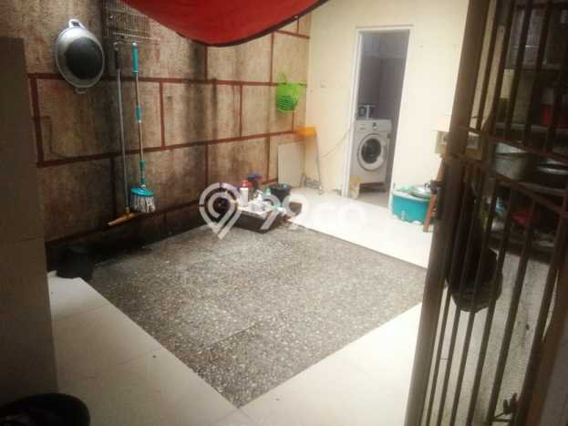 For Sale Rumah 5 Kamar Lokasi Ideal Nyaman dan Strategis di Jagakarsa For Sale Rumah 5 Kamar Lokasi Ideal Nyaman dan Strategis di Jagakarsa