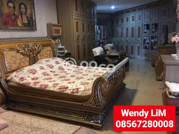 Rumah Elit Akses Mudah di Jakarta Selatan Rumah Elit Akses Mudah di Jakarta Selatan