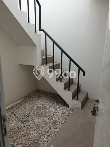 Rumah sewa siap pakai 4 KT di BSD Green Wich, Tangerang Rumah sewa siap pakai 4 KT di BSD Green Wich, Tangerang