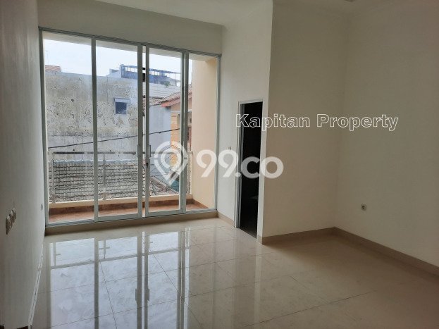 Rumah Minimalis 4 KT di Grogol Jakarta Barat Unfurnished Rumah Minimalis 4 KT di Grogol Jakarta Barat Unfurnished