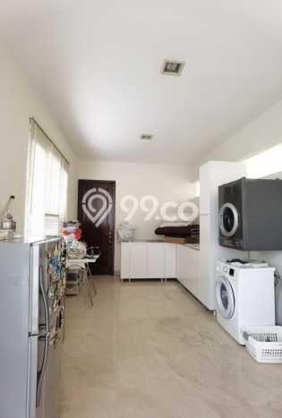 Best Deal Hunian Premium Ideal dan Luas di Menteng, Jakarta Pusat Best Deal Hunian Premium Ideal dan Luas di Menteng, Jakarta Pusat