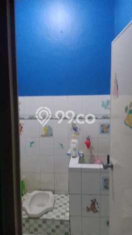 Rumah Strategis Modern Lb 135m2 di Serpong Utara, Tangerang Selatan Rumah Strategis Modern Lb 135m2 di Serpong Utara, Tangerang Selatan