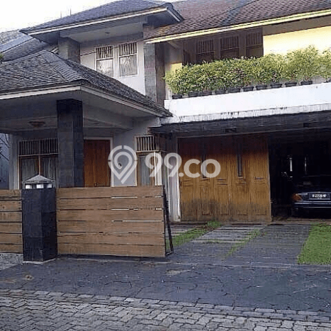Rumah Kawasan Veteran, LT 651m², LB 800m² Rumah Kawasan Veteran, LT 651m², LB 800m²